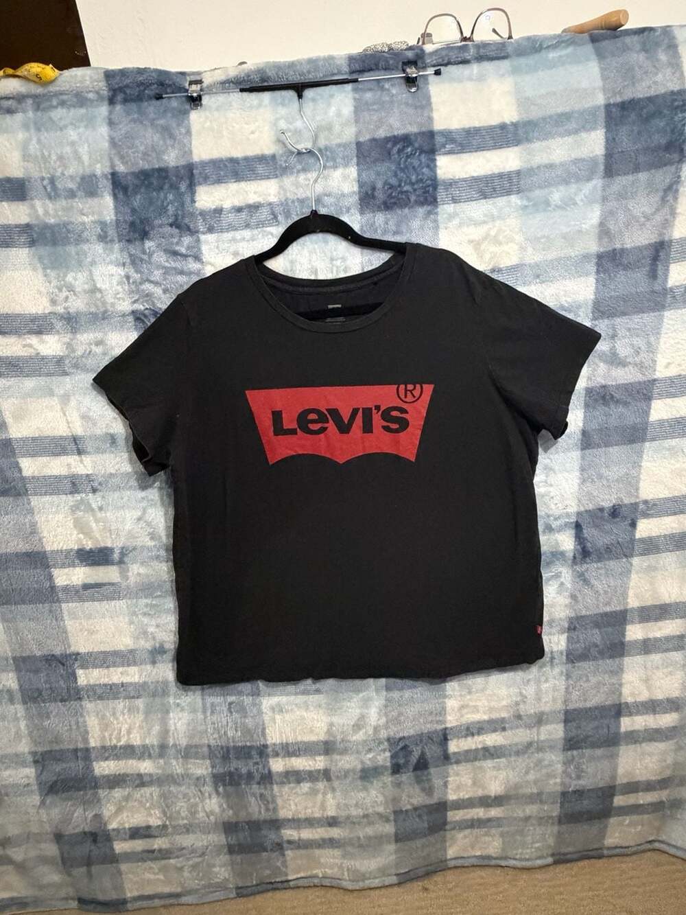 Levi's Women's Plus Size Perfect Graphic Short Sleeve T-Shirt Black 3X